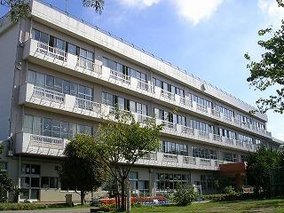 柏市立増尾西小学校の画像1