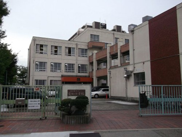 名古屋市立愛知小学校の画像1