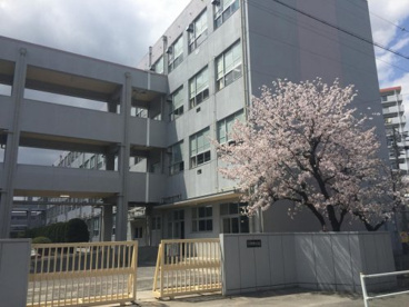 名古屋市立 宝神中学校の画像1