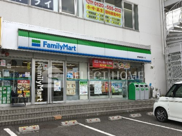 ファミリーマート 東岡崎駅南口店の画像1