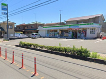 ファミリーマート小田原小八幡店