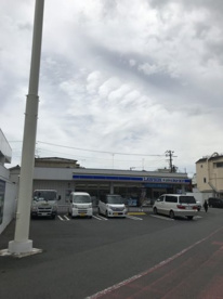 ローソンストア100 LS鶴見仲通店の画像1