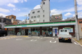 ファミリーマート 大阪工大前店