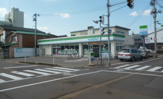 コンビニエンスストア ファミリーマート 巻駅前店