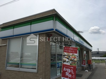 ファミリーマート 岡崎島坂店の画像1