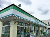 ファミリーマート 岡崎日名本町店