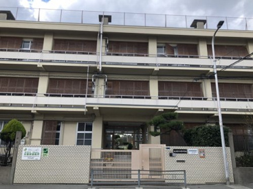 大阪市立白鷺中学校の画像1
