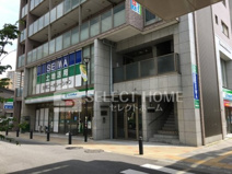 ファミリーマート 岡崎駅前店