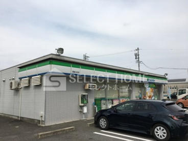 ファミリーマート 岡崎小針店の画像1