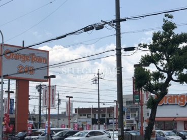 名古屋トヨペットオレンジタウン248店の画像1