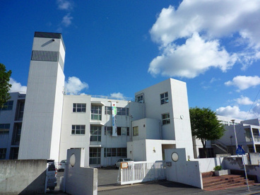 横浜市立川和中学校の画像1