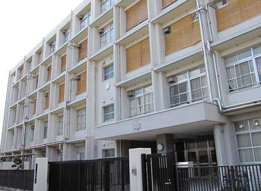 大阪市立梅花中学校の画像1