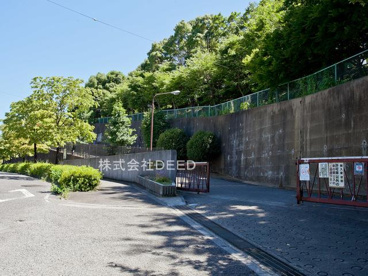 川崎市立南菅中学校の画像1