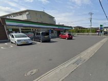 ファミリーマート寒川倉見東店