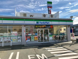 ファミリーマート 平田小学校前店
