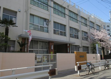 大阪市立九条北小学校の画像1
