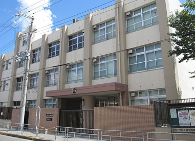 大阪市立三先小学校の画像1