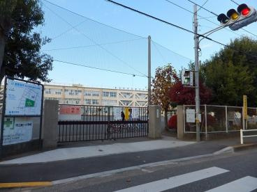 東大和市立第三小学校の画像1
