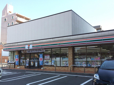 セブンイレブン 名古屋太閤通4丁目店の画像1