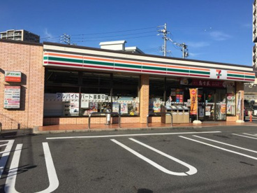 セブンイレブン 名古屋大秋町2丁目店の画像1