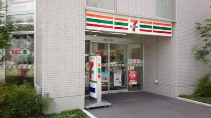 セブンイレブン 名古屋椿町南店の画像1