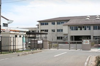 東松山市立松山第二小学校の画像1