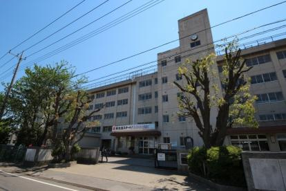 松戸市立和名ケ谷中学校の画像1