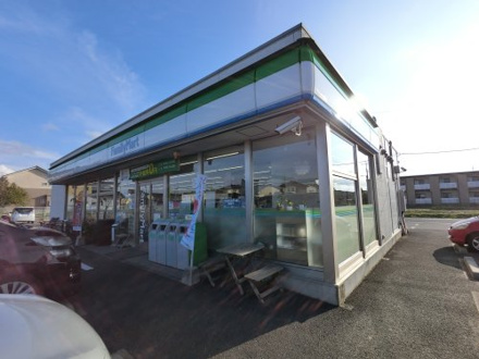 ファミリーマート 茂原東部台店
