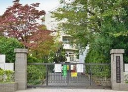 さいたま市立木崎中学校の画像1