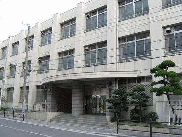 大阪市立香簑小学校の画像1