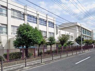 大阪市立矢田西中学校の画像1