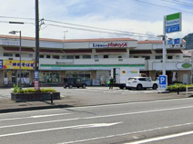 ファミリーマート厚木上荻野店