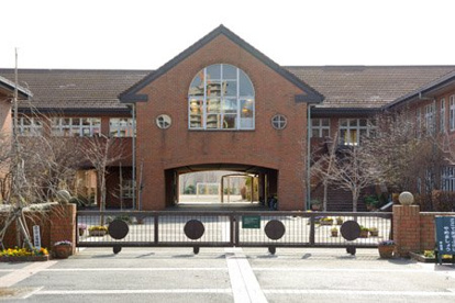 立川市立若葉台小学校の画像1