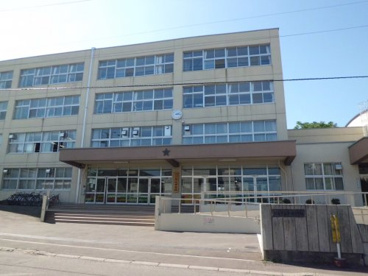 札幌市立陵北中学校の画像1
