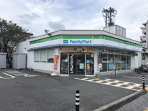 ファミリーマート高知旭町店