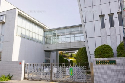 三鷹市立第三中学校の画像1