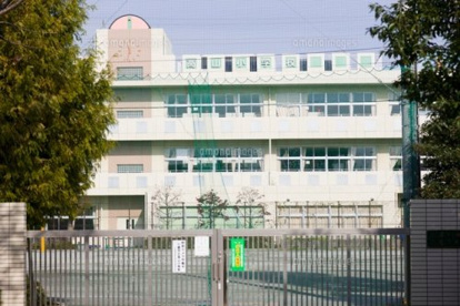 三鷹市立高山小学校の画像1