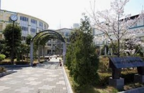 さいたま市立春野中学校の画像1