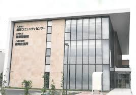 八尾市役所の画像1