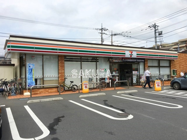 セブン-イレブン川崎下小田中店の画像1