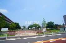 新鶴見公園