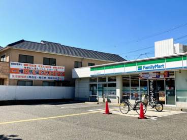 ファミリーマート 西宮東町北店の画像1