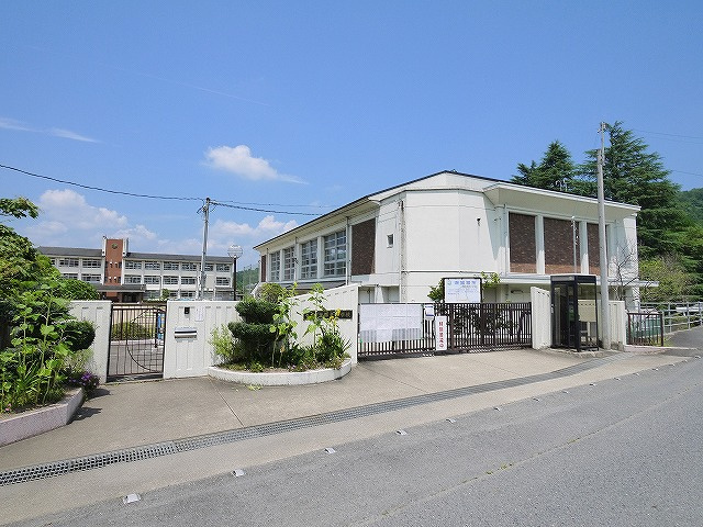 奈良市立興東小学校 写真 アクセス 営業時間 奈良賃貸のマサキ