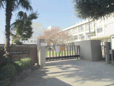 武蔵村山市立第一小学校の画像1