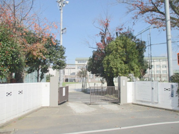 武蔵村山市立第一中学校の画像1