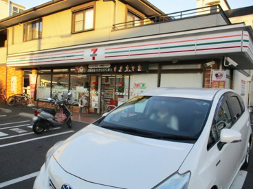 セブンイレブン 京都山科椥辻店の画像1