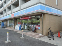 ローソン 北沢五丁目店