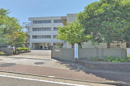横浜市立領家中学校の画像1