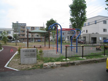 プラタナス公園の画像1