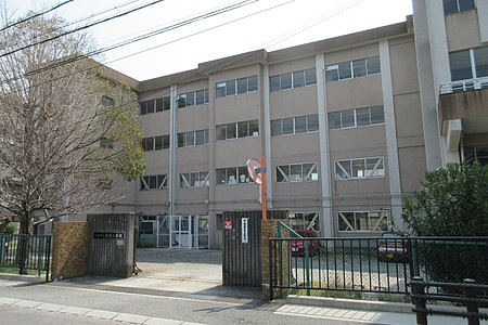 川西市立加茂小学校の画像